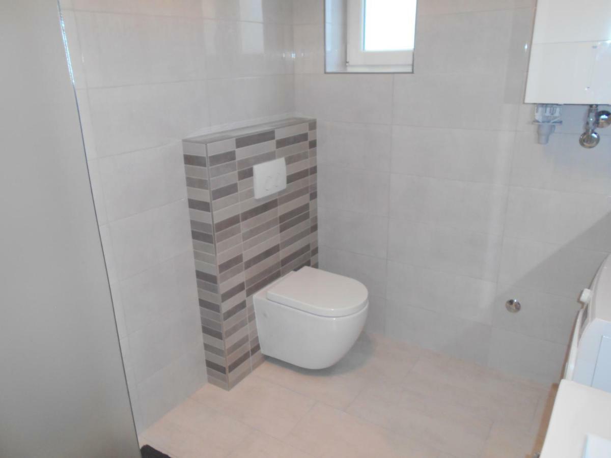 Apartment Laura Kostrena Esterno foto