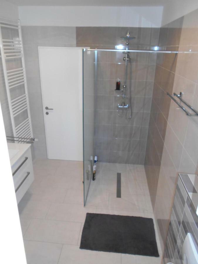 Apartment Laura Kostrena Esterno foto